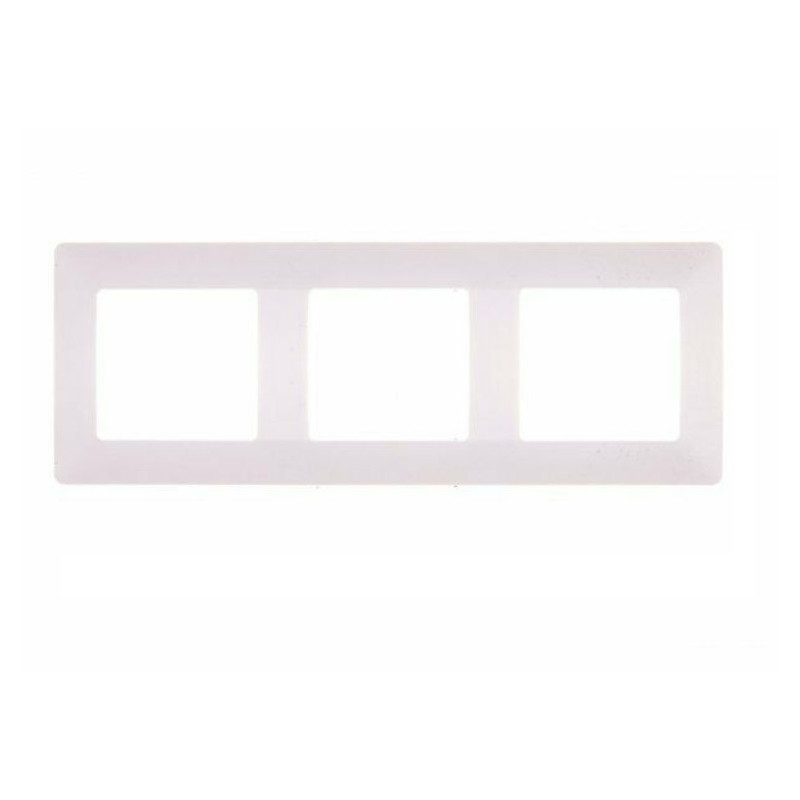 legrand-189.jpg Legrand 3414970454263 ТРОЙНА РАМКА VALENA LIFE БЯЛ