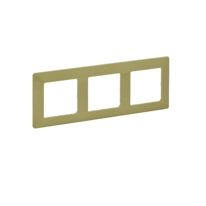 legrand-196.jpg Legrand 3414970455932 ТРОЙНА РАМКА VALENA LIFE ЛАЙМ