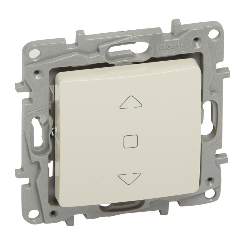 legrand-buton-klyuch-za-shhori-niloe-legrand-krem.jpg Legrand 3414970684776 БУТОН КЛЮЧ ЗА ЩОРИ NILOE КРЕМ