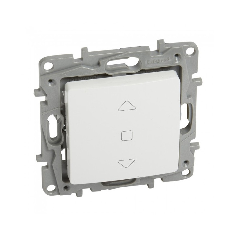 legrand-buton-klyuch-za-shhori-s-3-pozicii-niloe-legrand-byal.jpg Legrand 3414970683199 БУТОН КЛЮЧ ЗА ЩОРИ С 3 ПОЗИЦИИ NILOE БЯЛ