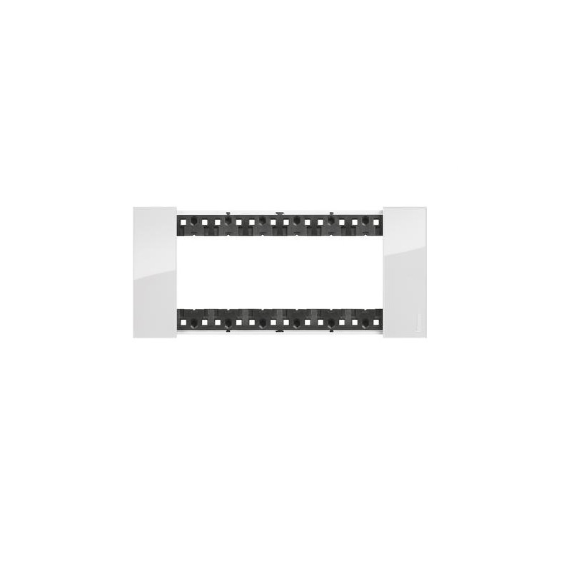 legrand-shestmodulna-ramka-living-now-legrand-led.jpg BTicino 8005543614655 ШЕСТМОДУЛНА РАМКА LIVING NOW ЛЕД