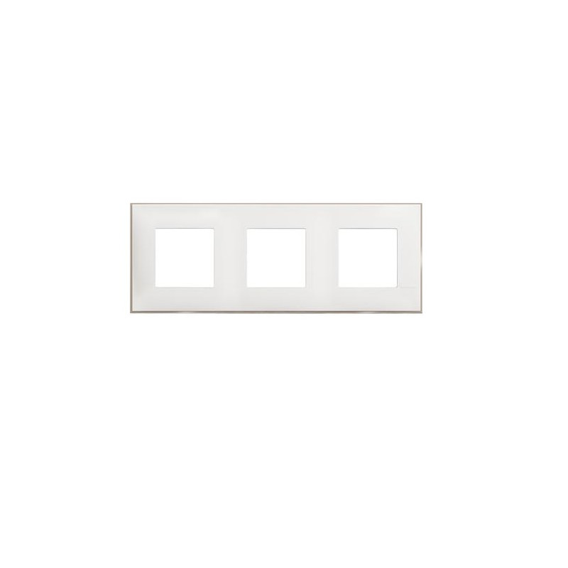legrand-trojna-ramka-classia-legrand-byal-saten.jpg BTicino 8005543638187 ТРОЙНА РАМКА CLASSIA БЯЛ САТЕН