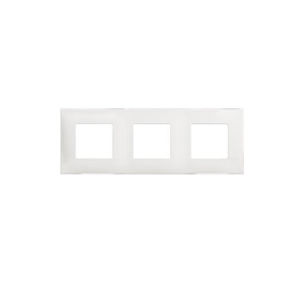 BTicino 8005543638149 ТРОЙНА РАМКА CLASSIA ЛЕДЕН САТЕН