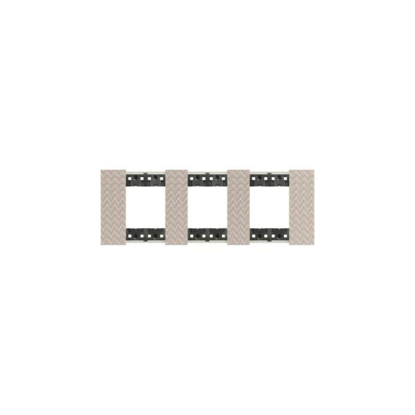 BTicino 8005543654538 ТРОЙНА РАМКА LN KA4802M3MM LIVING NOW ИЛЮЗИЯ