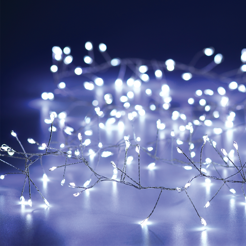 x01502117.png ACA Lighting X01502117 50 клъстер LED гирлянд студена светлина сребриста медна тел батерии 3×AA IP20 2.5м + 30см 3W