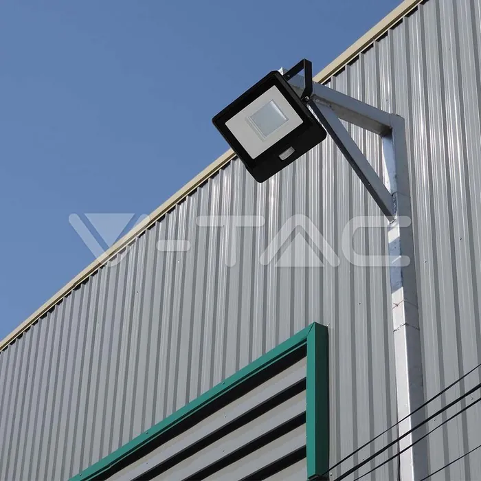 V-TAC VT-20283 20W LED Прожектор PIR Сензор SAMSUNG Чип Черно Тяло 3000K 1М Кабел