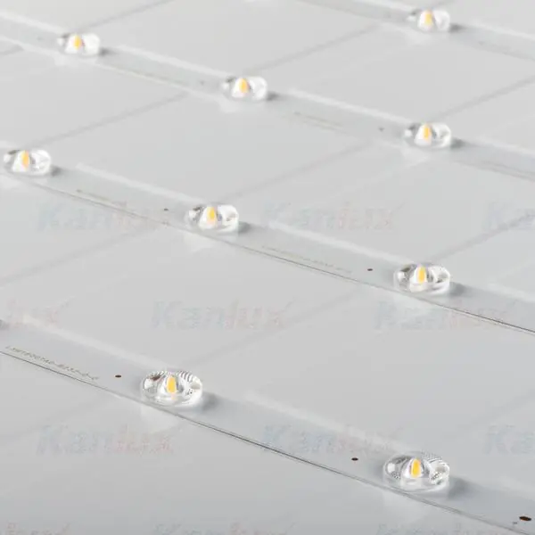 Kanlux 31172 LED панел BAREV R 220V 36W 4000K IP20
