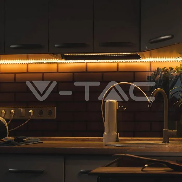 V-TAC VT-322 LED Лента SAMSUNG Чип 2835 240/1 24V IP20 6000K