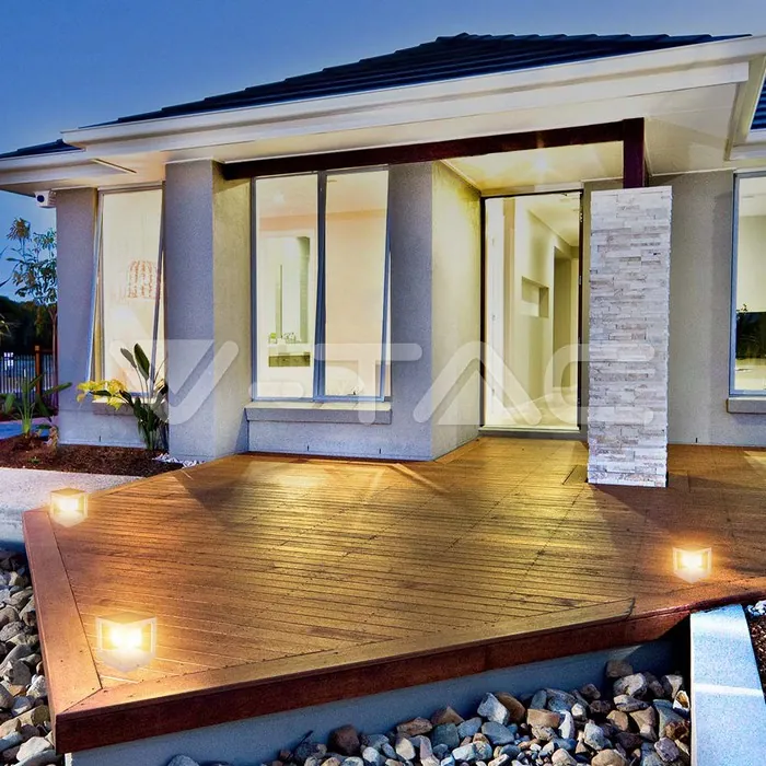 V-TAC VT-6806 LED Соларен Стълб Бял 3000К