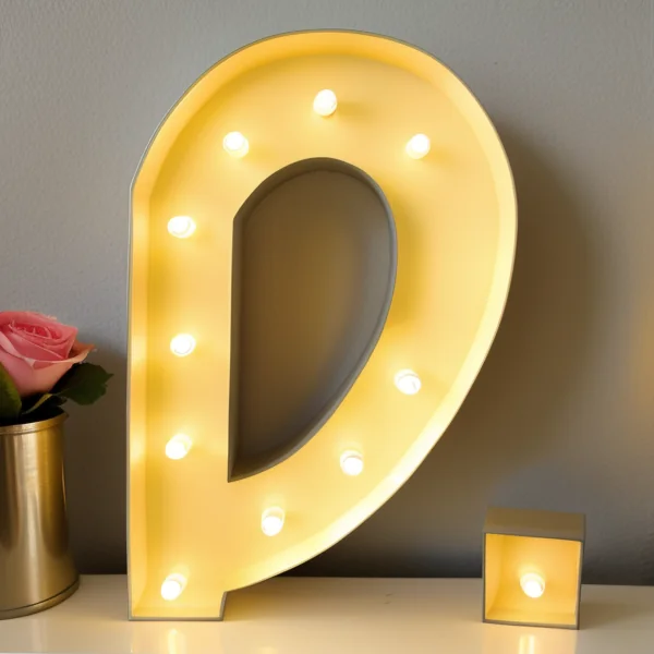 Светлинни букви и цифри за персонализирани поздравления