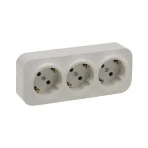 Legrand 3414971704046 ТРОЕН КОНТАКТ ШУКО С ДЕТСКА ЗАЩИТА ЗА ОТКРИТ МОНТАЖ FORIX КРЕМ