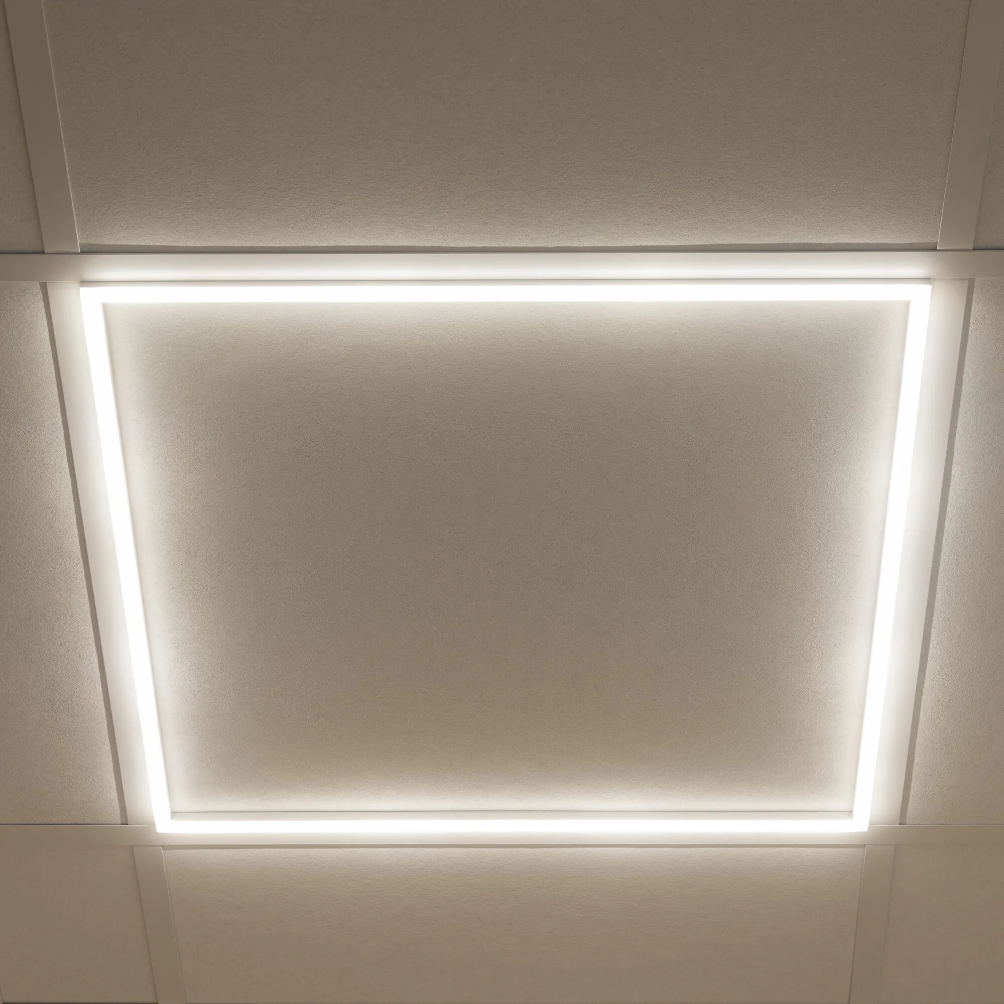 Kanlux 26779 LED осветителна рамка AVAR CCT AVAR 6060 32W-CCT