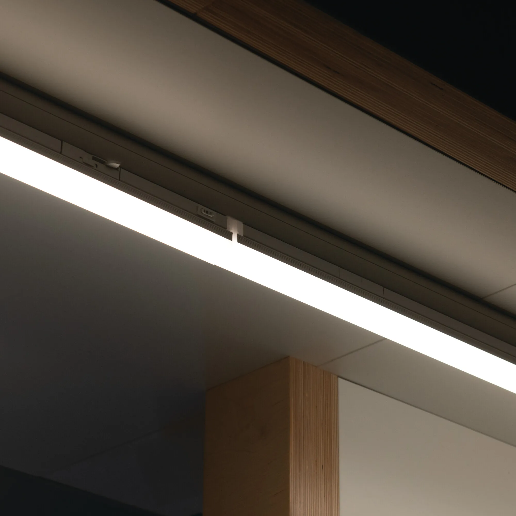 Kanlux 38396 OPRAWA LED LTL-E LED LTL-E 15W-60-CCT-W